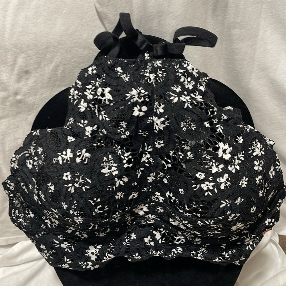 Victoria's Secret (pink Lace ) Push-Up Bra Size S - Picture 1 of 6